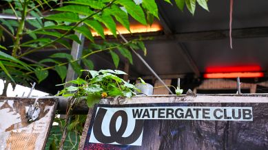 Der Watergate-Club in Kreuzberg. Der Club schließt Ende des Jahres 2024. ©  picture alliance/dpa | Jens Kalaene