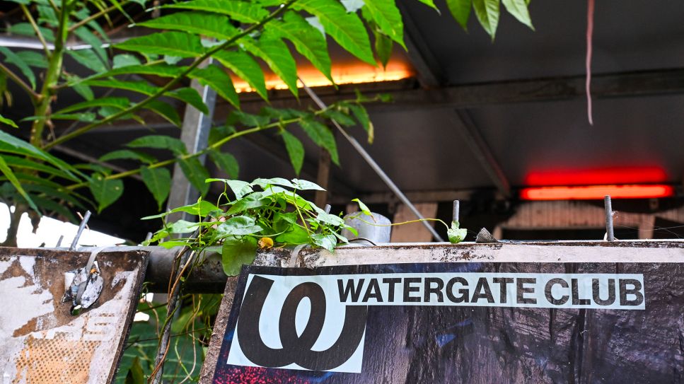 Der Watergate-Club in Kreuzberg. Der Club schließt Ende des Jahres 2024. ©  picture alliance/dpa | Jens Kalaene