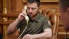 Wolodymyr Selenskyj am Telefon © IMAGO / ZUMA Press Wire/Sarsenov Daniiar/Ukraine Preside