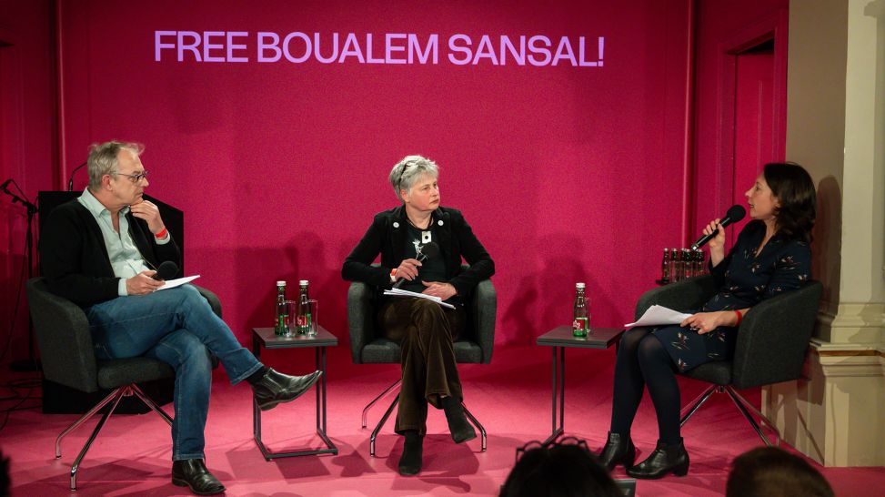 Deutsches Theater Berlin: Solidarität mit Boualem Sansal | Katharina Eleonore Meyer und Martin Schult © Thomas Ernst