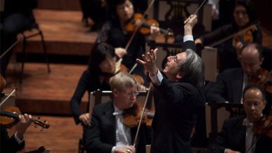Michael Tilson Thomas © Bill Swerbenski
