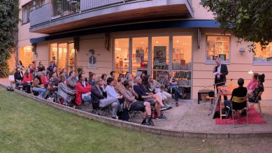 Französische Buchhandlung Zadig – 20-Jahr-Feier; © Robbie Lee