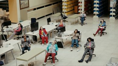 Theater Thikwa: Die Tüten aus der Verwaltung © Greta Markurt